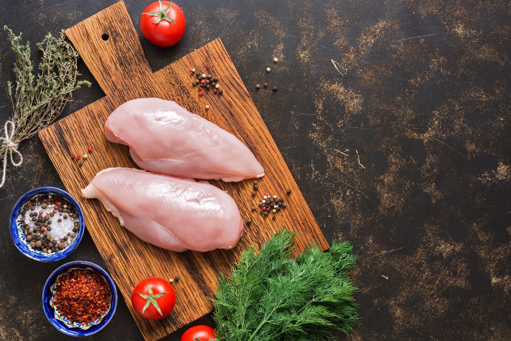 2.5kg pack of British Chicken Breast Fillets (pack of 10, approx 250 grams per fillet)